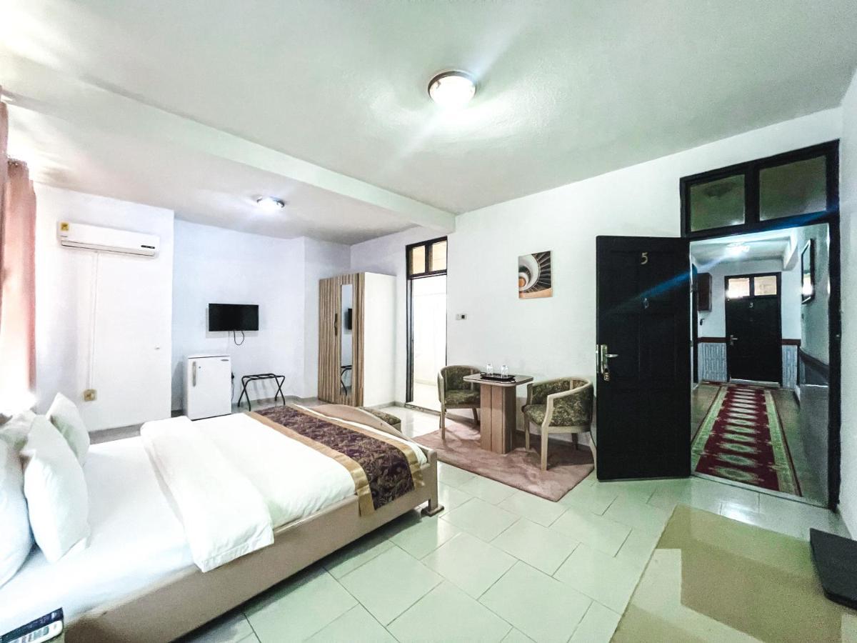 Hill View Hotel Mccarthy Hills Botianaw Luaran gambar