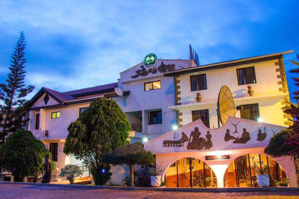 Hill View Hotel Mccarthy Hills Botianaw Luaran gambar