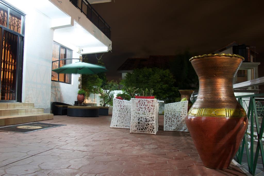 Hill View Hotel Mccarthy Hills Botianaw Luaran gambar