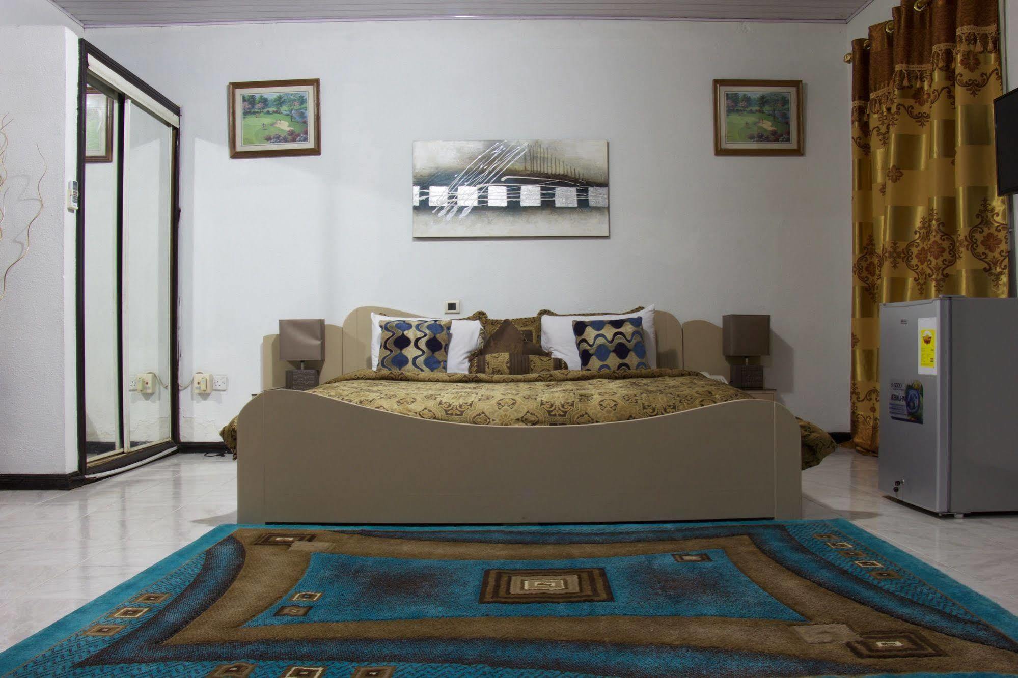 Hill View Hotel Mccarthy Hills Botianaw Luaran gambar